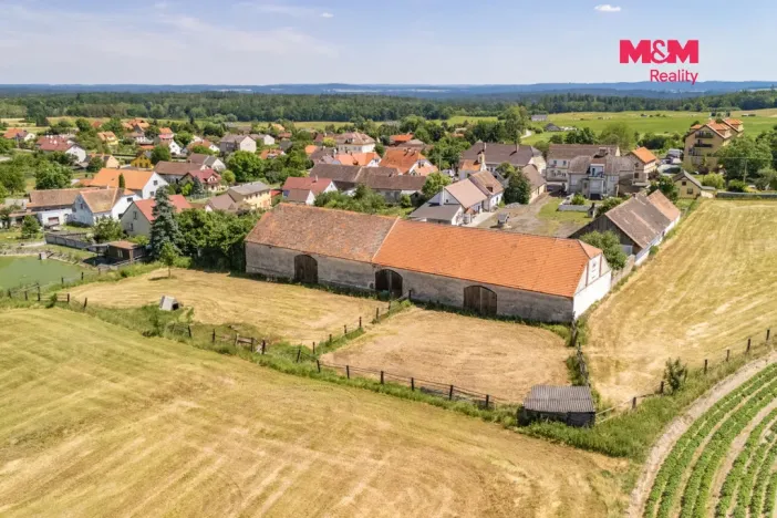 Prodej komerčního pozemku, Vráž, 16101 m2