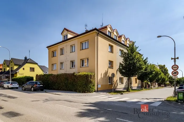 Prodej bytu 2+1, Třeboň - Třeboň II, Táboritská, 68 m2