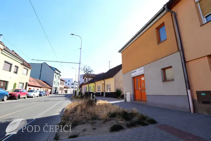 Pronájem bytu 2+kk, Brno - Husovice, Valchařská, 56 m2
