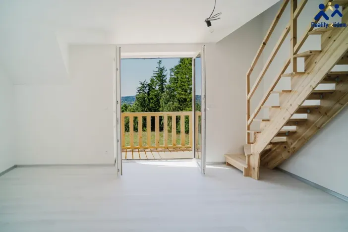 Prodej bytu 3+kk, Václavov u Bruntálu, 92 m2