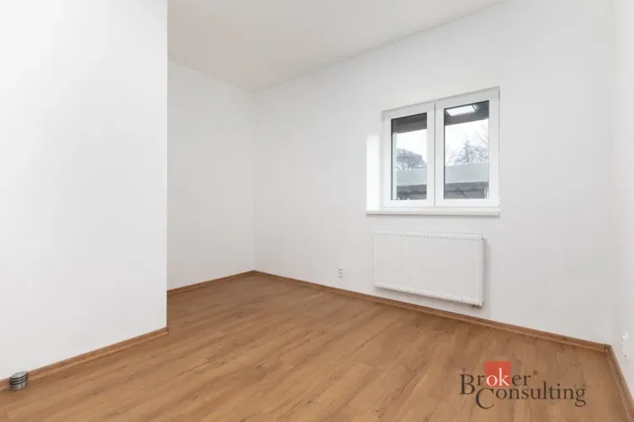 Pronájem bytu 2+kk, Opava - Předměstí, Sadová, 41 m2