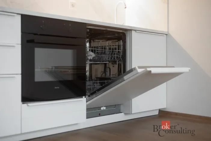 Pronájem bytu 2+kk, Opava - Předměstí, Sadová, 41 m2
