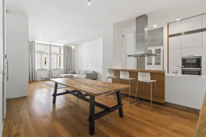 Pronájem bytu 3+kk, Praha - Vinohrady, Laubova, 109 m2
