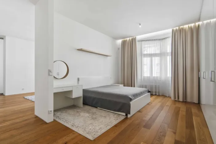 Pronájem bytu 3+kk, Praha - Vinohrady, Laubova, 109 m2