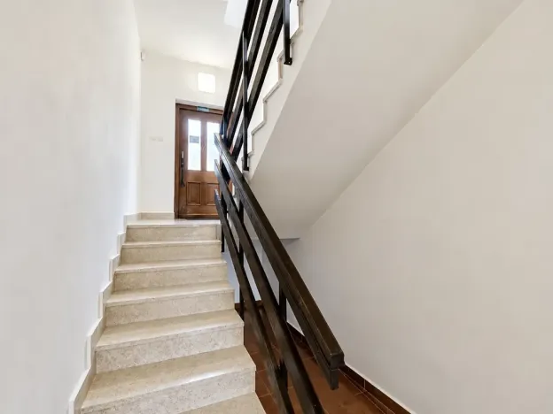 Pronájem vily, Praha - Braník, U háje, 380 m2