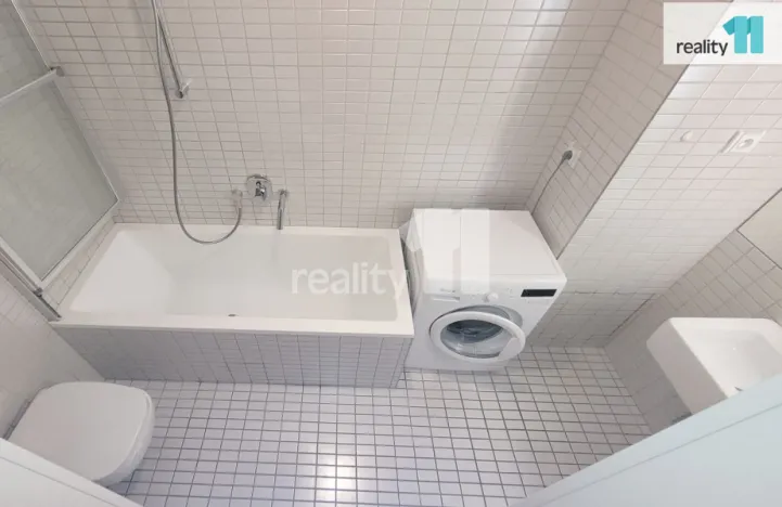 Pronájem bytu 2+kk, Praha - Žižkov, Prokopova, 66 m2