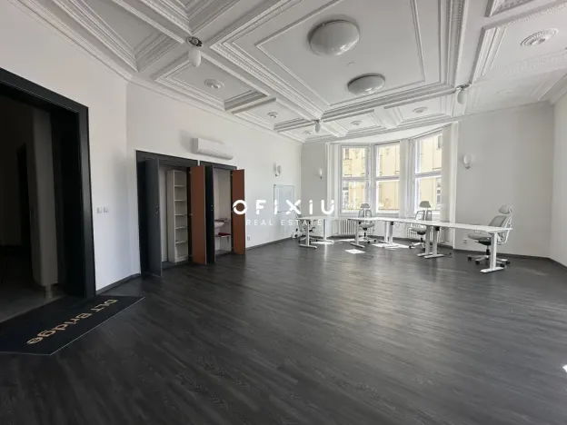 Pronájem kanceláře, Brno, Sukova, 52 m2