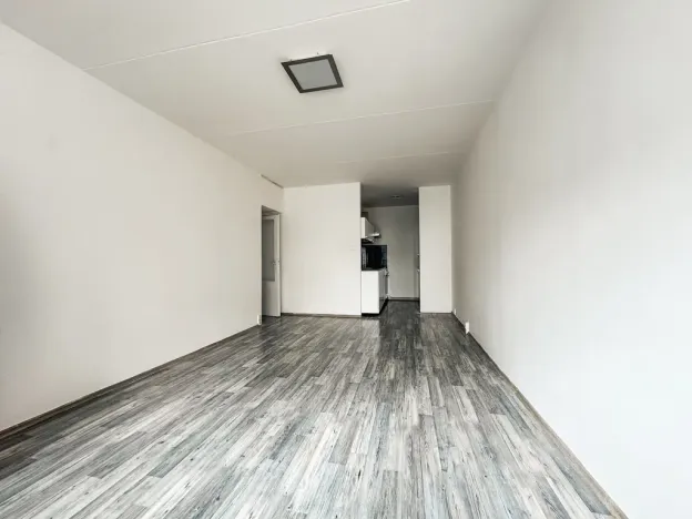Pronájem bytu 2+kk, Praha - Hloubětín, Slévačská, 52 m2