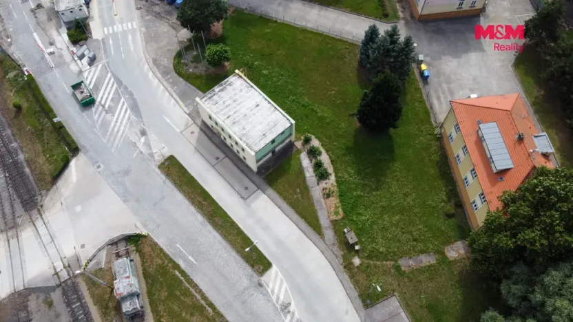 Pronájem kanceláře, Králův Dvůr, V Lukách, 200 m2