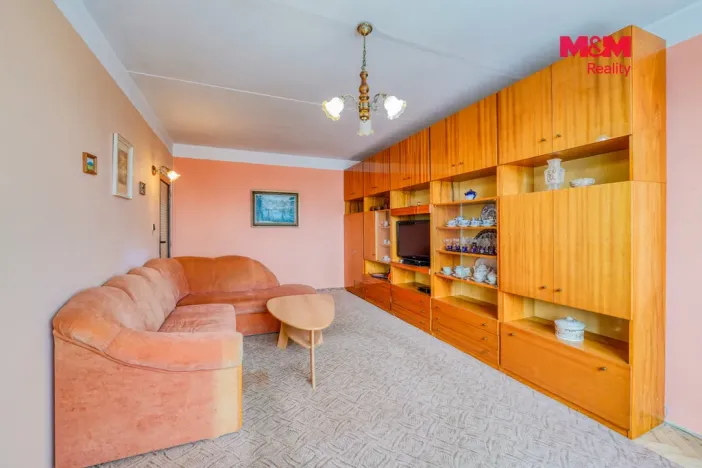 Prodej bytu 3+1, Karlovy Vary, Svatošská, 82 m2