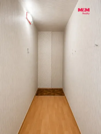 Prodej bytu 2+1, Olomouc, Politických vězňů, 42 m2