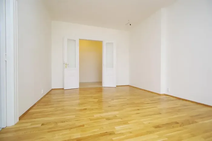 Pronájem bytu 1+1, Praha - Vinohrady, Mánesova, 47 m2