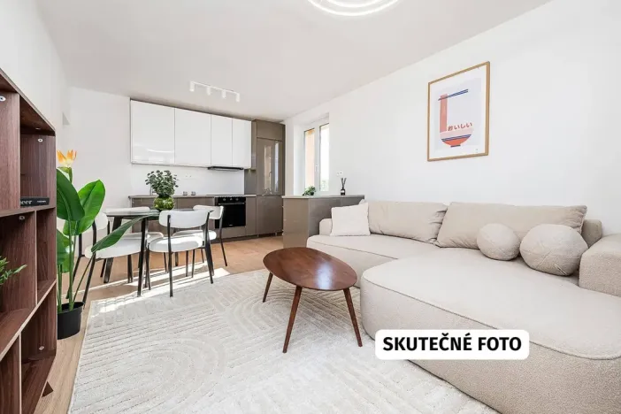 Prodej bytu 4+kk, Praha - Hloubětín, Poděbradská, 73 m2