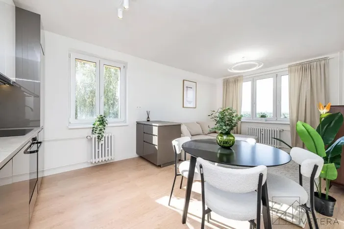 Prodej bytu 4+kk, Praha - Hloubětín, Poděbradská, 73 m2