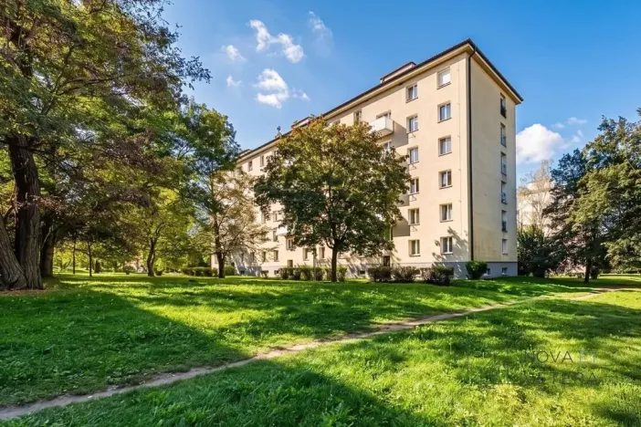Prodej bytu 4+kk, Praha - Hloubětín, Poděbradská, 73 m2