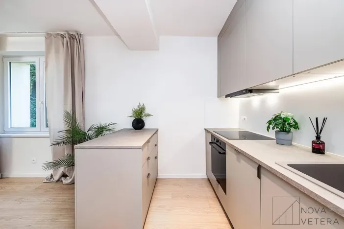 Prodej bytu 4+kk, Praha - Hloubětín, Poděbradská, 73 m2