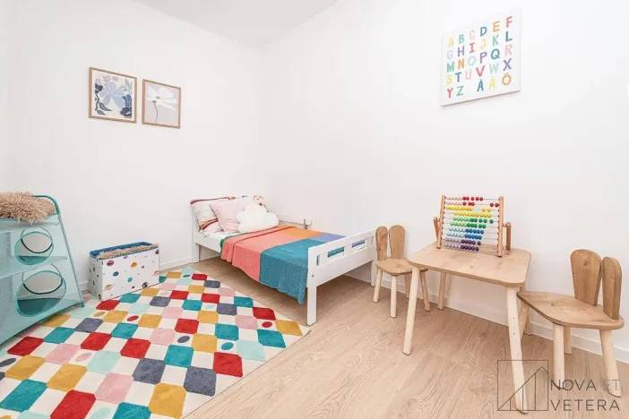 Prodej bytu 4+kk, Praha - Hloubětín, Poděbradská, 73 m2