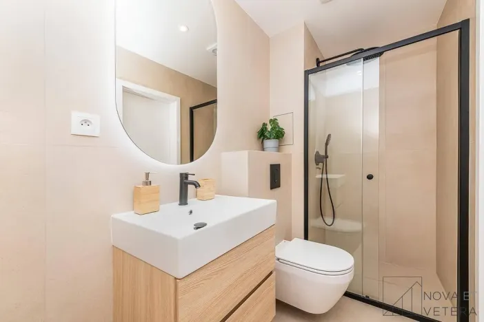 Prodej bytu 4+kk, Praha - Hloubětín, Poděbradská, 73 m2