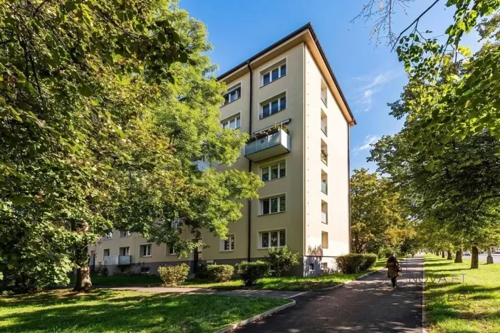 Prodej bytu 4+kk, Praha - Hloubětín, Poděbradská, 73 m2