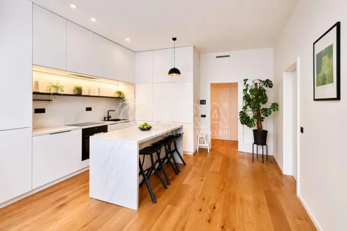 Pronájem bytu 2+kk, Praha - Smíchov, Grafická, 62 m2
