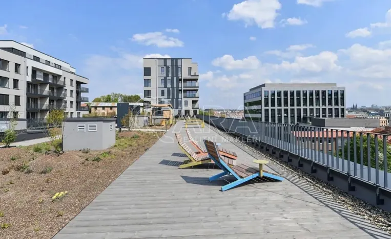 Pronájem bytu 2+kk, Praha - Smíchov, Grafická, 62 m2