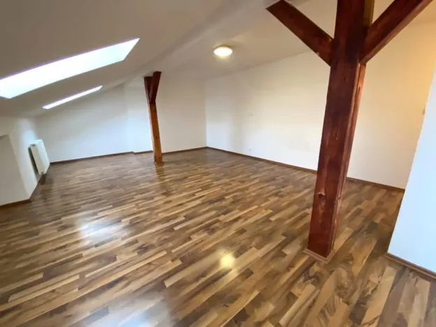 Pronájem bytu 2+kk, Praha - Vysočany, Freyova, 55 m2