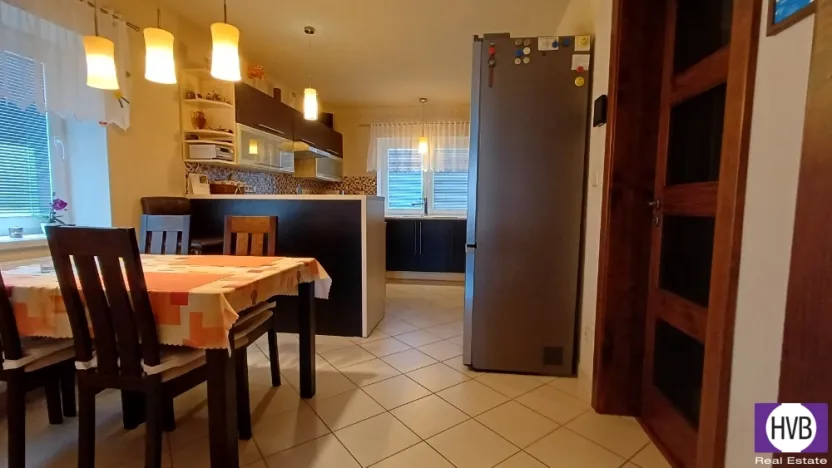Prodej rodinného domu, Cholina, 131 m2