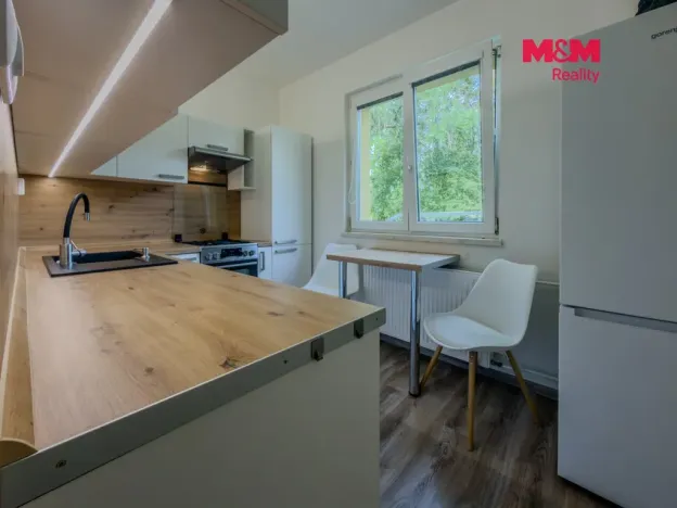 Pronájem bytu 1+1, Orlová - Lutyně, Na Stuchlíkovci, 36 m2
