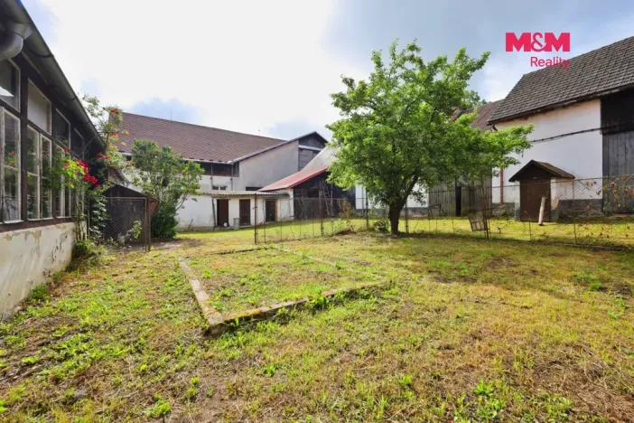 Prodej rodinného domu, Černovice - Benešov, 265 m2