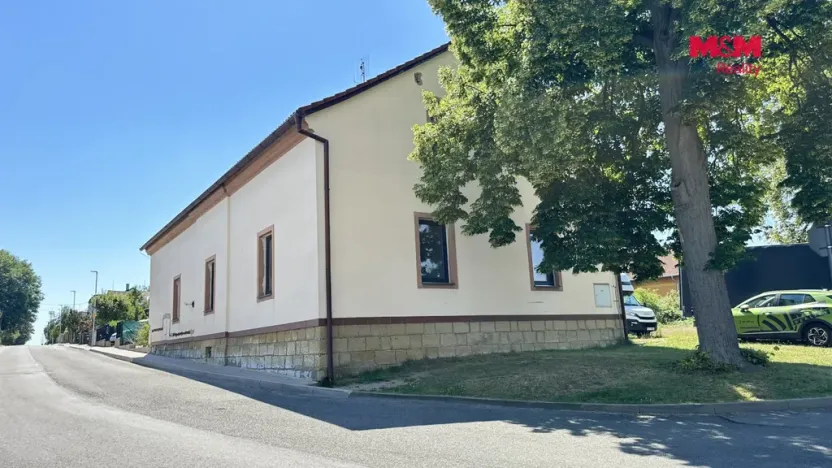 Pronájem činžovního domu, Bradlec, K Oboře, 280 m2