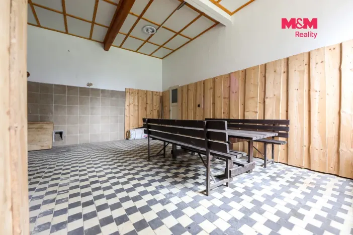 Prodej výrobních prostor, Černošín, 1100 m2