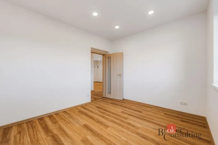 Prodej bytu 4+kk, Vejprnice, Manětínská, 81 m2