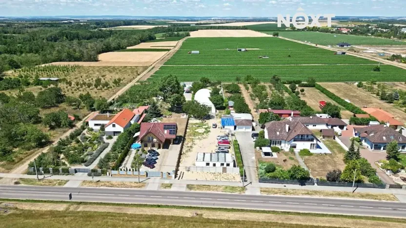 Prodej pozemku pro bydlení, Božice, 2670 m2