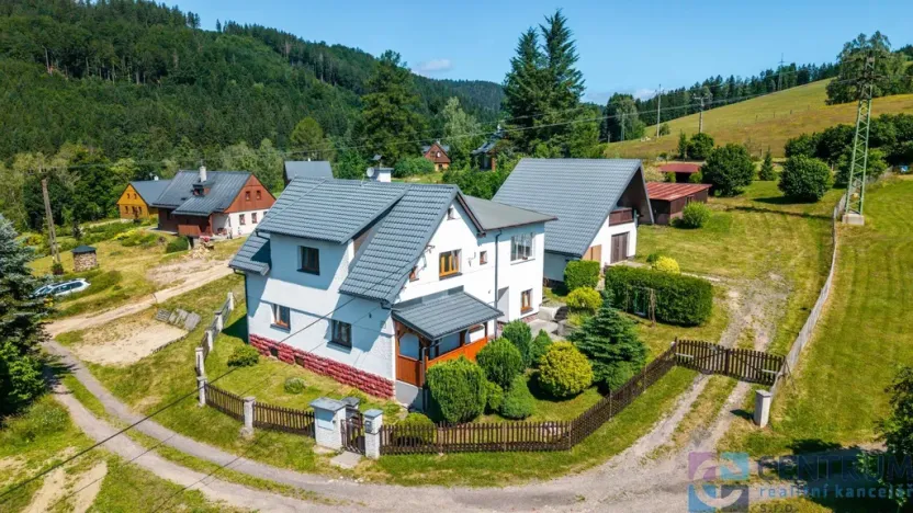 Prodej vícegeneračního domu, Tanvald, Polní, 244 m2