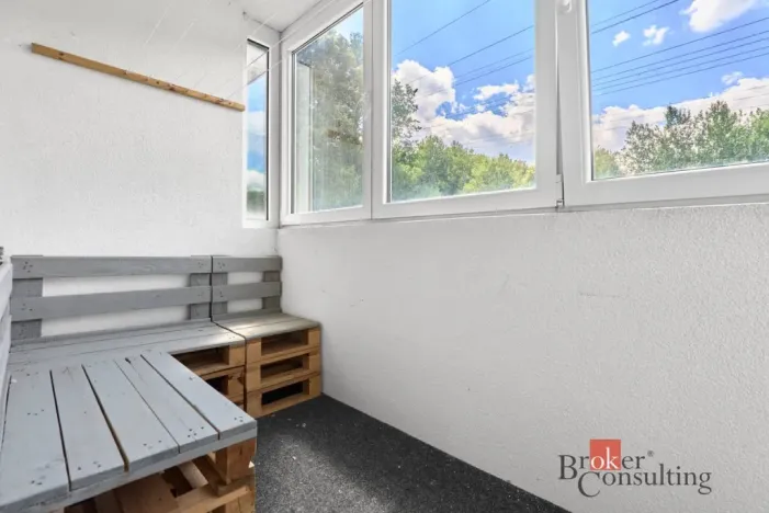 Prodej bytu 1+1, Loket, Sportovní, 45 m2