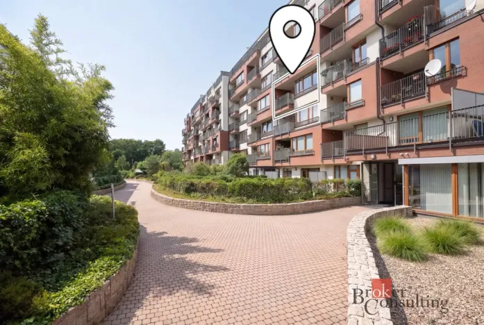 Prodej bytu 2+kk, Praha - Libeň, Nad Okrouhlíkem, 58 m2