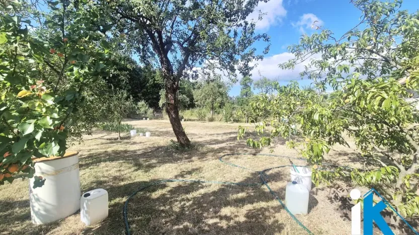 Pronájem zahrady, Mostkovice, 761 m2
