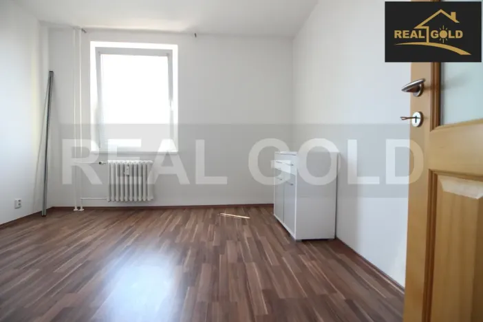 Pronájem bytu 3+1, Třebíč, Modřínová, 71 m2