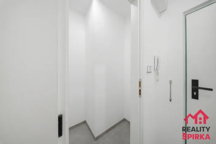 Prodej bytu 3+1, Ústí nad Orlicí, Polská, 66 m2