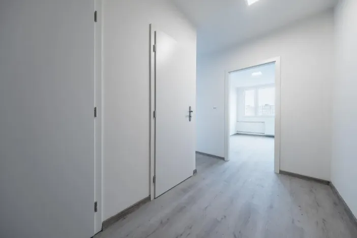 Pronájem bytu 2+kk, Praha - Bohnice, Poznaňská, 43 m2