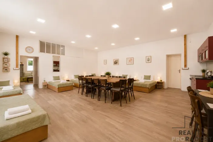 Prodej rodinného domu, Pustá Kamenice, 491 m2