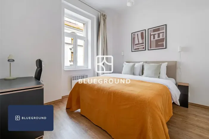 Pronájem bytu 2+kk, Praha - Vinohrady, Sarajevská, 42 m2