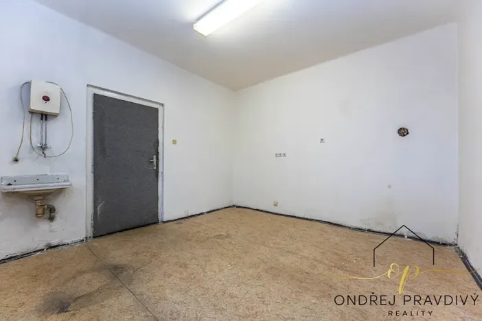 Prodej bytu 2+kk, Praha - Hloubětín, V chaloupkách, 58 m2