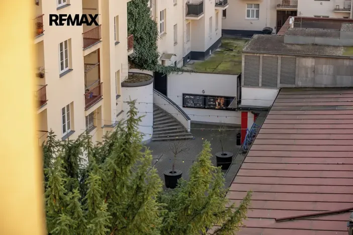 Prodej bytu 3+1, Praha - Žižkov, Buchovcova, 61 m2