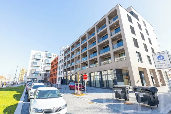 Pronájem bytu 1+kk, Praha - Žižkov, Jana Želivského, 33 m2