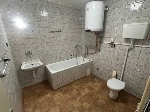 Pronájem bytu 2+1, Prostějov, Vrahovická, 84 m2