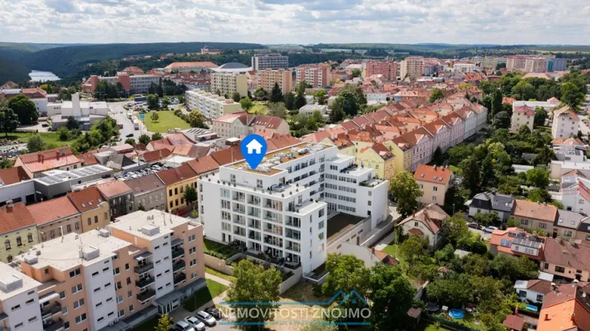 Prodej atypického bytu, Znojmo, Jarošova, 235 m2