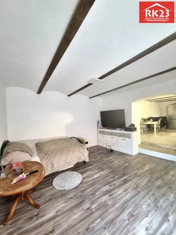 Pronájem obchodního prostoru, Planá, náměstí Svobody, 41 m2