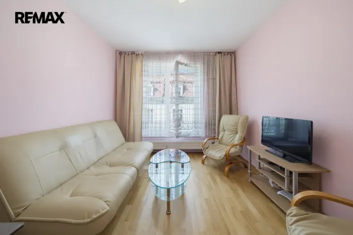Prodej bytu 2+kk, Karlovy Vary, Jateční, 40 m2