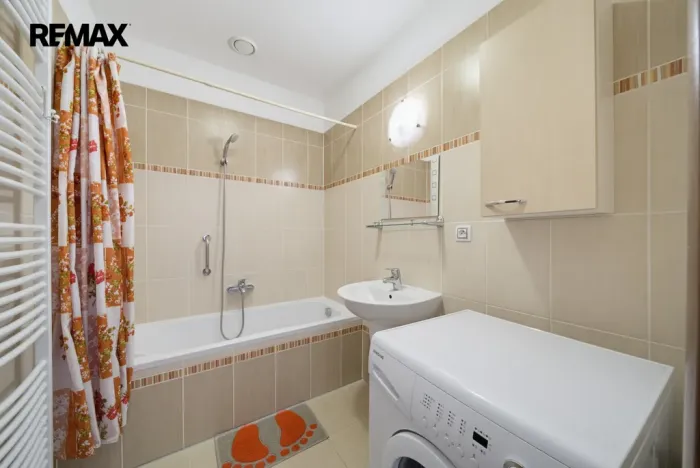 Prodej bytu 2+kk, Karlovy Vary, Jateční, 40 m2